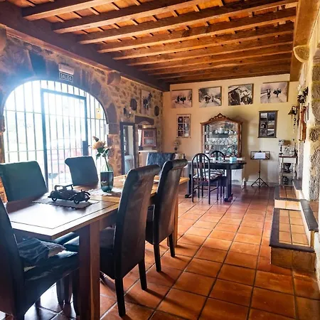 Han/Misafirhane Camino Del Norte Güemes