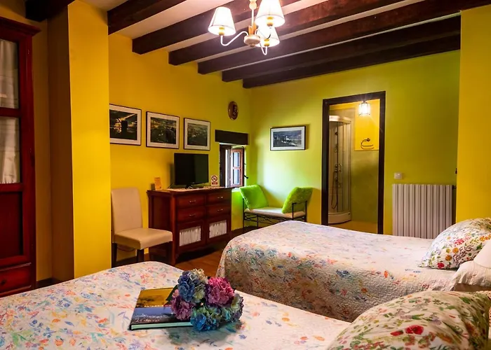 Camino Del Norte Guemes